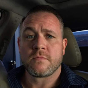 Meet your Posher, Max